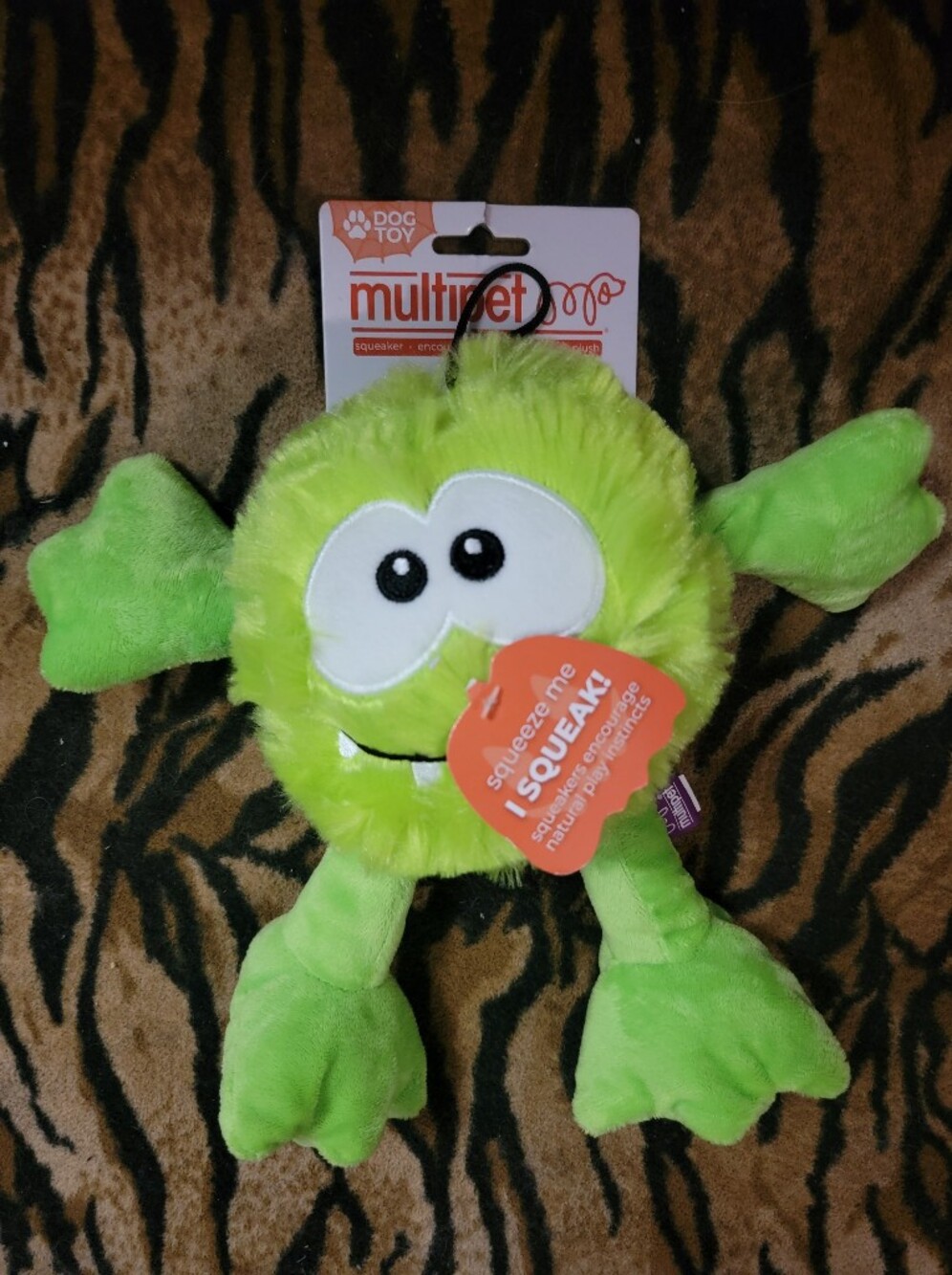 Multipet Dog Monster Toy W Squeak Orange or Green Assorted Plush Sz Small Med Ea - Picture 3 of 5